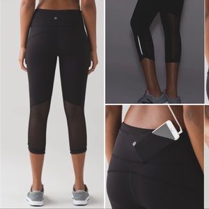 Lululemon High Rise Black Mesh Reflective Crop Leggings